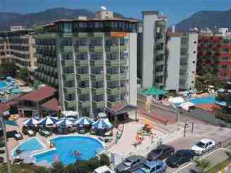 Resort Kaila Krizantem 4*